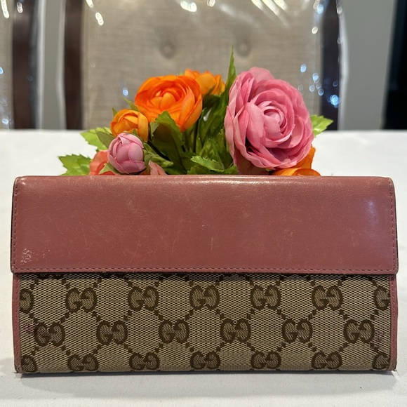 Authentic Gucci wallet - Picture 2 of 12